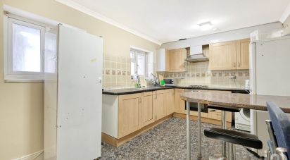 3 bedroom End of terrace house in Woodford Green (IG8)