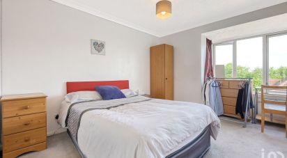 2 bedroom Apartment in London (SE5)
