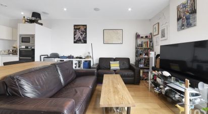 3 bedroom Apartment in London (E3)