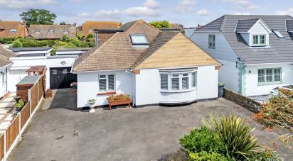 4 bedroom House in Southend-on-Sea (SS3)